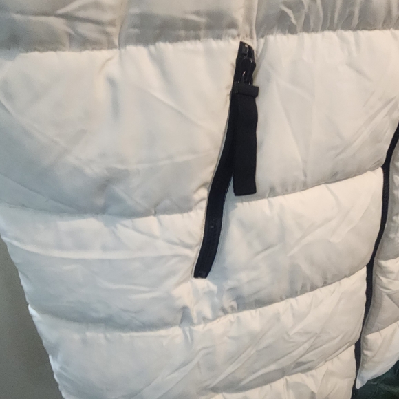 Lane Bryant Faux Fur Lined Hood Warm Winter Puffer Coat - Picture 7 of 14